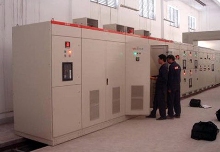 江蘇熔盛重工有限公司訂購(gòu)的2臺(tái)800KVA變頻岸電電源完成生產(chǎn)